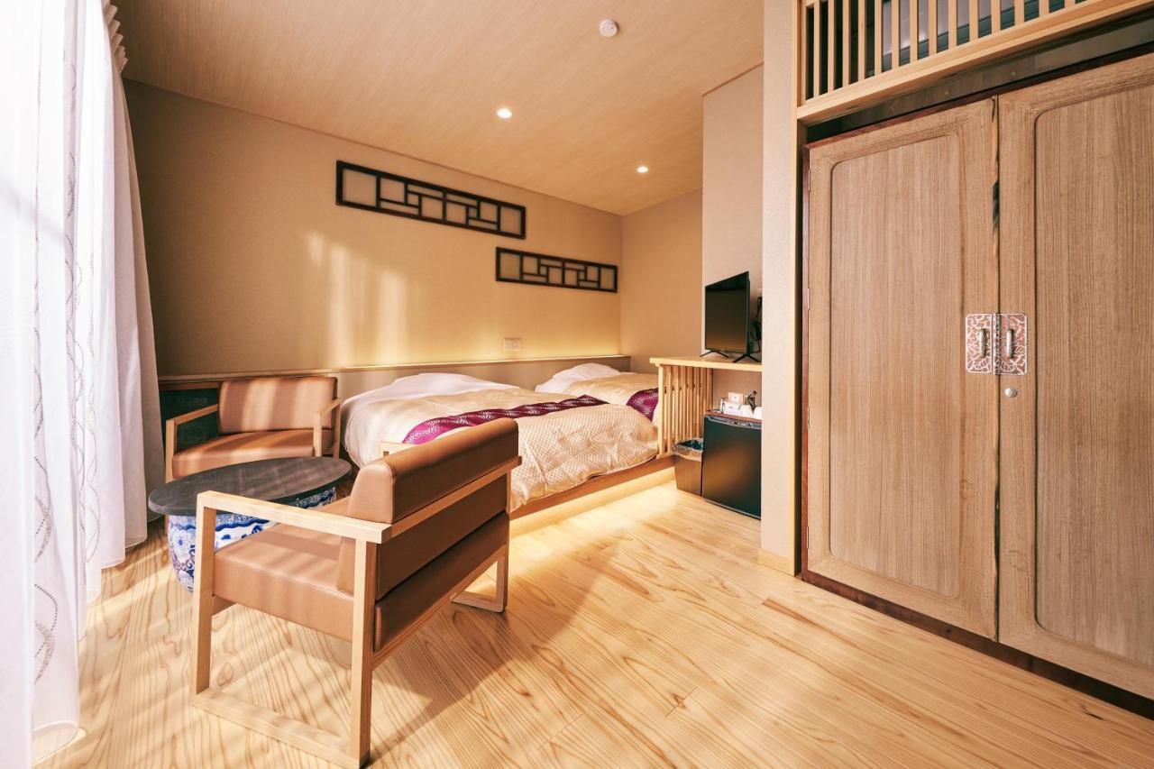 町住客室 秩父宿 Титибу Экстерьер фото